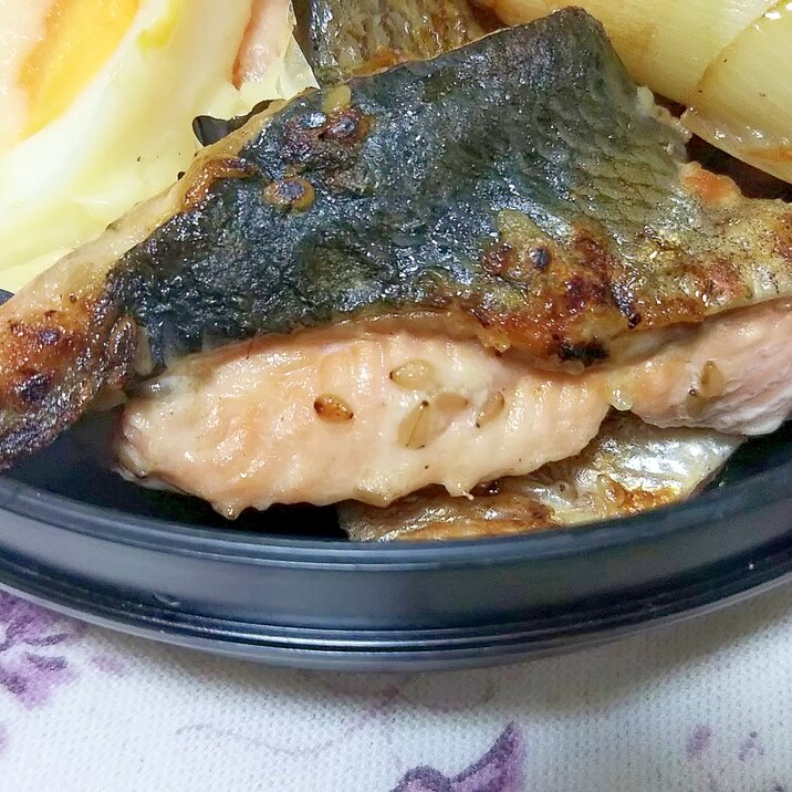 簡単作りおきお弁当おかず 鮭のゴマ風味焼き レシピ 作り方 By かっぺ4217 楽天レシピ 簡単作りおきお弁当おかず 鮭のゴマ風味焼き レシピ 作り方 By かっぺ4217 楽天レシピ